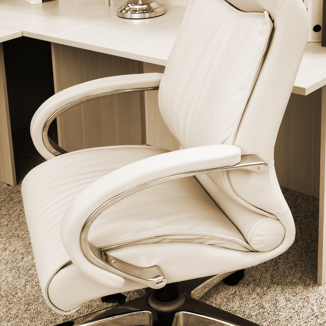 Cadeira para Escritório Bege | Elegância e Conforto