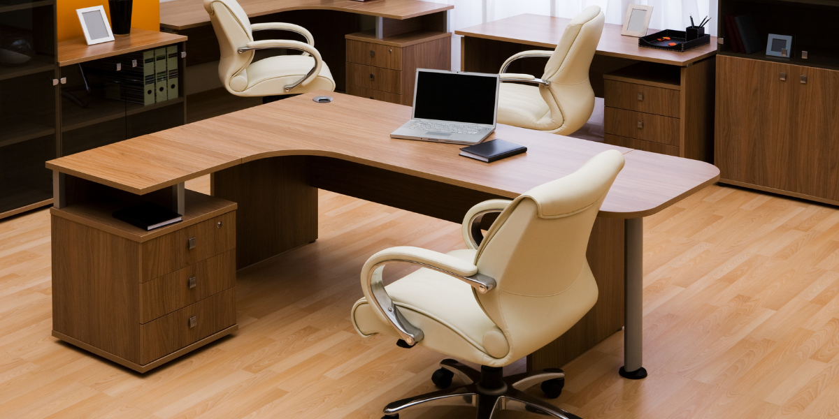 Móveis de Escritório no Brás – Organização, Ergonomia e Estilo para Empresas e Lojas Comerciais