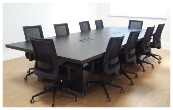 2- Mesa de Reunião MOV 36